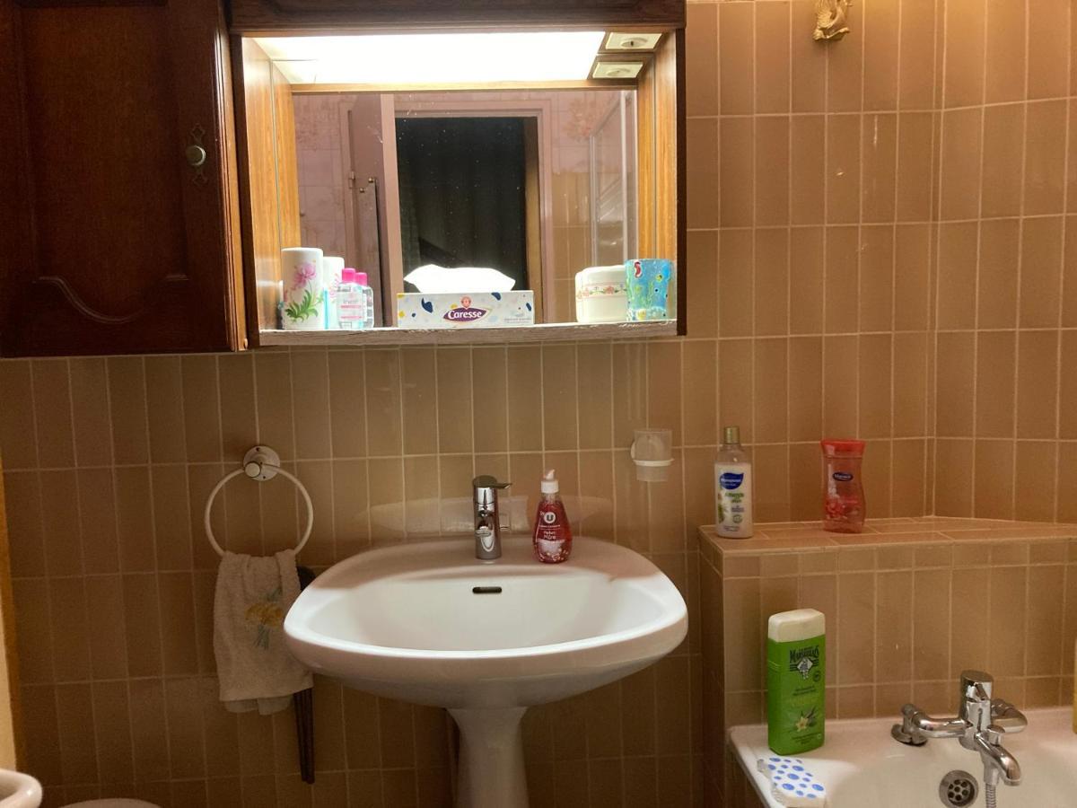 Chambre Chez L'Habitant ノワジエル エクステリア 写真